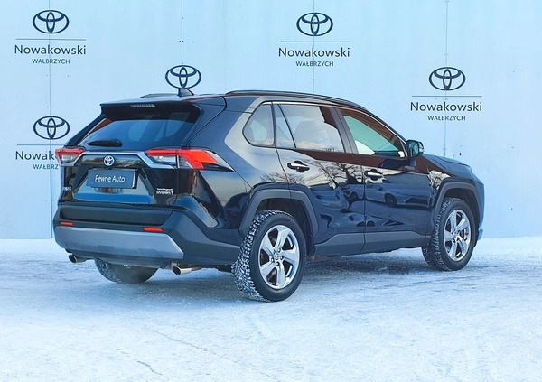 Toyota RAV4 cena 149900 przebieg: 87610, rok produkcji 2020 z Wałbrzych małe 466